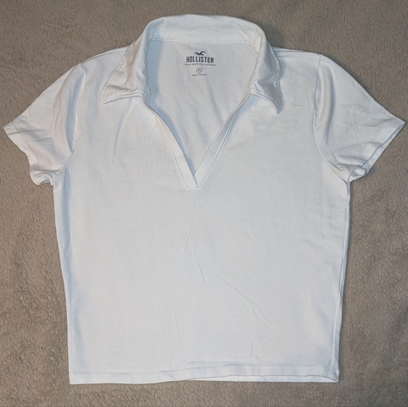 NWOT Hollister Buttonless Slim-Fit Polo - White - Medium - Picture 3 of 5